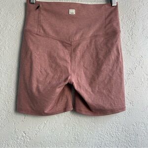 Vuori Clean Elevation Shorty Women's Pink Shorts